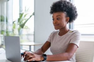 How to Write a Professional Follow-Up After Applying